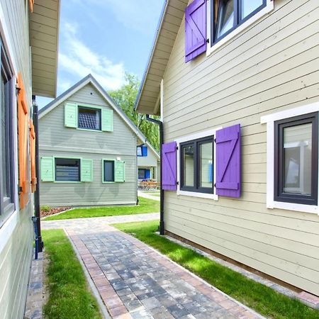 Kolorowe Domki Rewal, 200M Do Plazy, Morza Uwielbiany Przez Rodziny Z Dziecmi Exteriér fotografie
